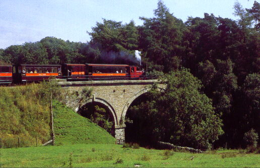 Helen Kathryn hauling a passenger train
	on Gilderdale viaduct