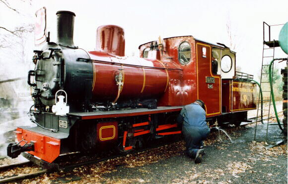 Loco No.10 at Alston water tower, December 2002